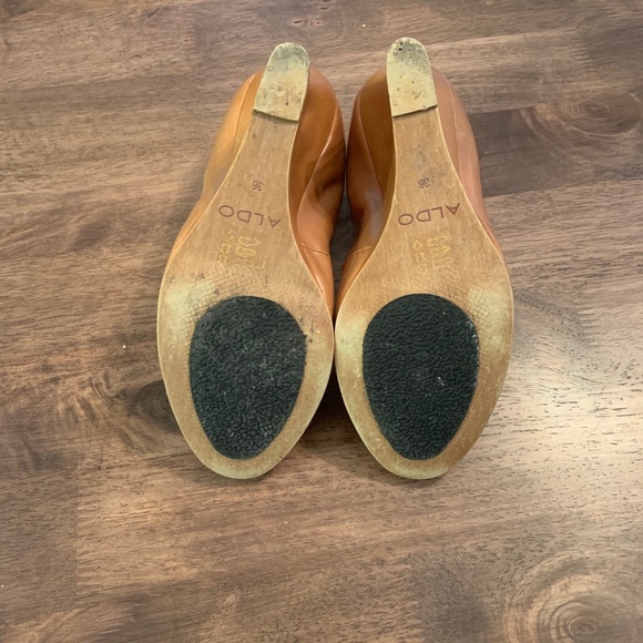 Tan Wedge Heels. Size 36. Aldo - Picture 4 of 4